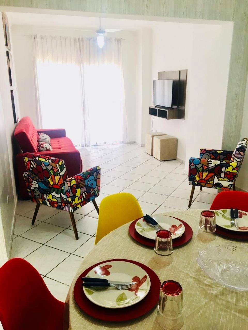 Apartamento Ed. Republica Argentina Apto 105